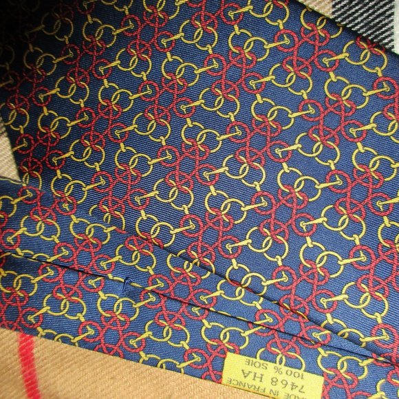 VINTAGE HERMES BLUE LABEL SILK TIE BLUE RED 7468 - Picture 7 of 11